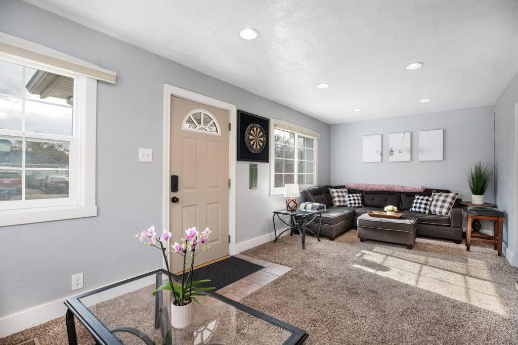 Pet Friendly Millcreek Home Close To Downtown/Mtns Солт-Лейк-Сити Экстерьер фото