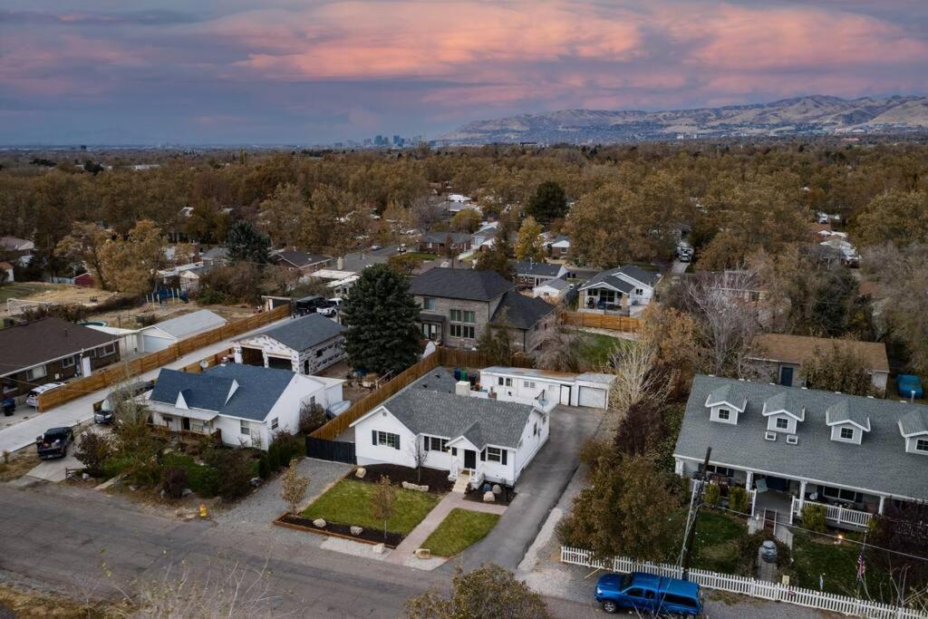 Pet Friendly Millcreek Home Close To Downtown/Mtns Солт-Лейк-Сити Экстерьер фото