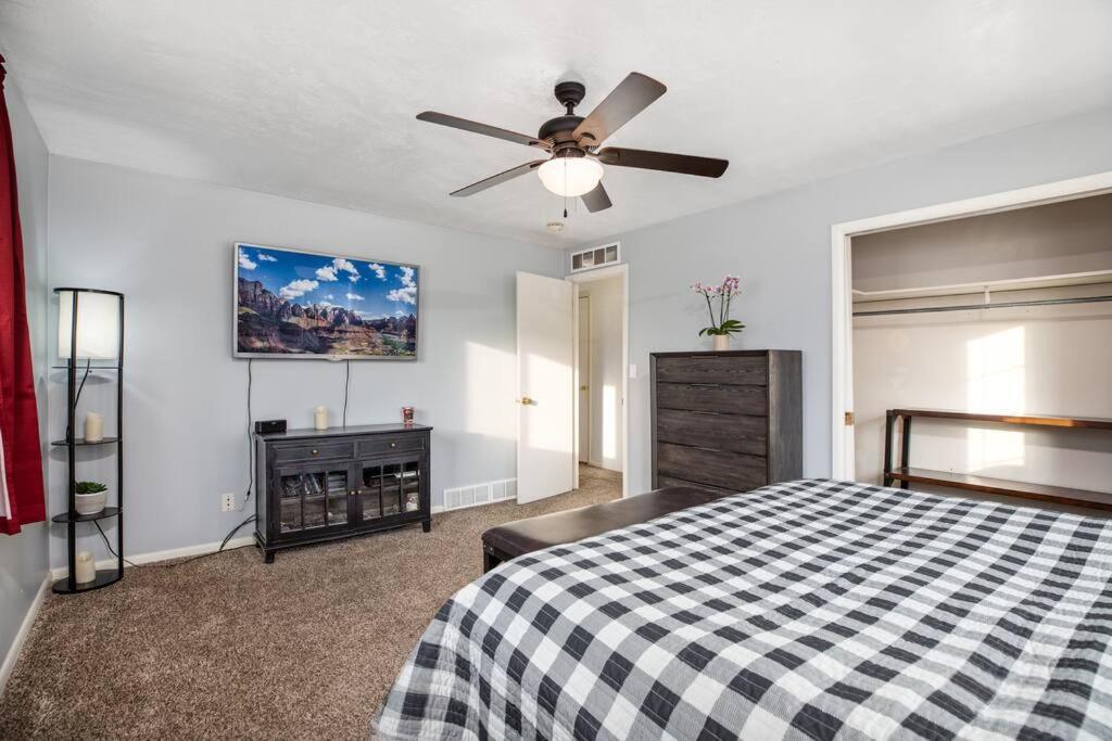 Pet Friendly Millcreek Home Close To Downtown/Mtns Солт-Лейк-Сити Экстерьер фото